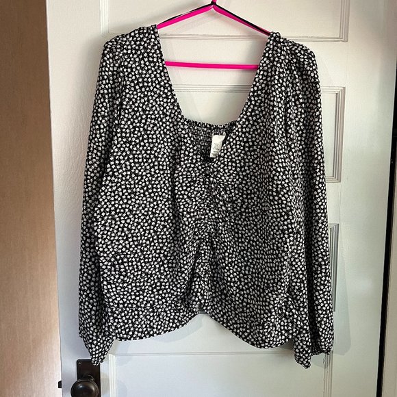 NWT H&M Floral Draped Blouse - Picture 1 of 8